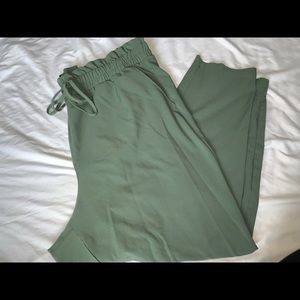 Olive Tapered Pants 🌿